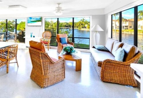 545 12th St, Dania Beach FL  33004-4665 exterior
