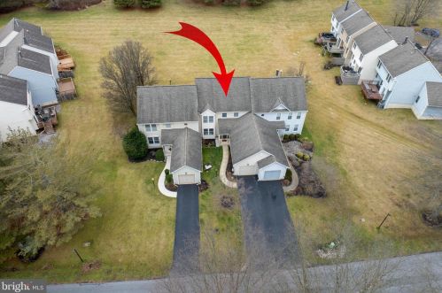 313 Edinburgh Rd, Chadds Ford, PA 19317-9297
