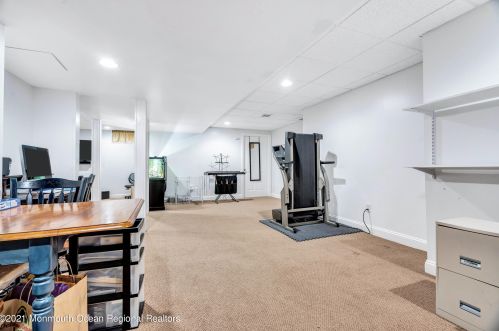 305 Bartley Rd, Jackson Twp NJ  08527-1166 exterior