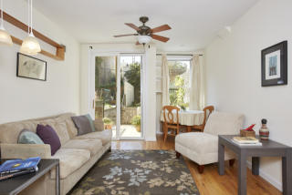 198 21st St, Brooklyn, NY 11226-3901