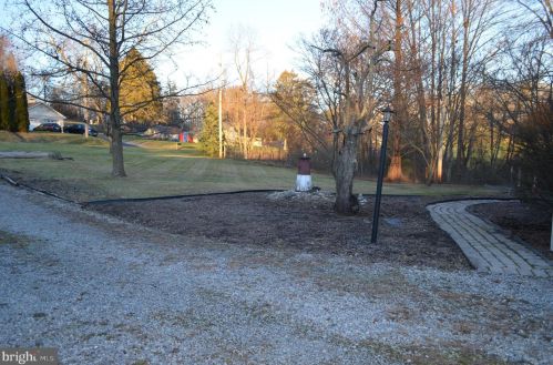 320 Cragmoor Rd, York Haven PA  17370-9053 exterior