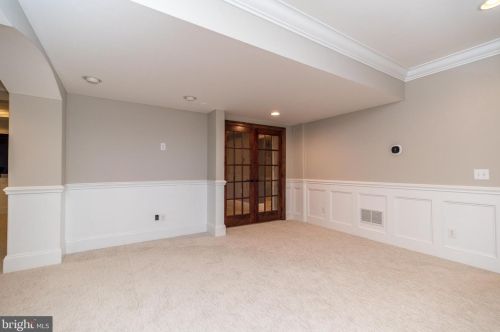 10 Devonshires Ct, Blue Bell PA  19422-2560 exterior