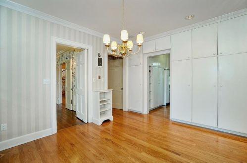 5734 Woodland Rd, Pittsburgh PA  15232-2818 exterior