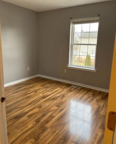 2550 Jeannette Ln, Easton PA  18040-5816 exterior