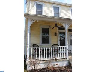 79 Waterloo Ave, Berwyn, PA 19312-1755