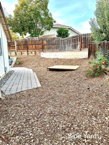 2310 Paradise Ct, Hollister CA  95023-8035 exterior