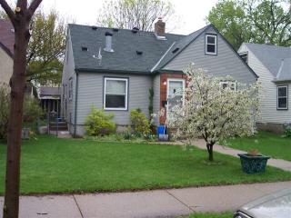 5432 25th Ave, Minneapolis MN  55417-1946 exterior
