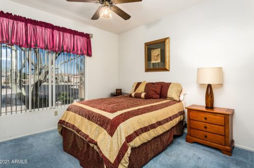 22031 Las Brizas Ln, Sun City AZ 85375-2827 exterior