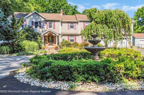 760 Harmony Rd, Middletown, NJ 07748-5139