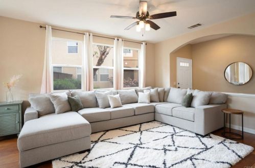 763 Caminito Valiente, Chula Vista CA  91911-6971 exterior