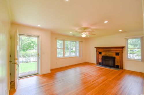 257 Sunset Ave, West Hampton Beach NY  11978-2037 exterior