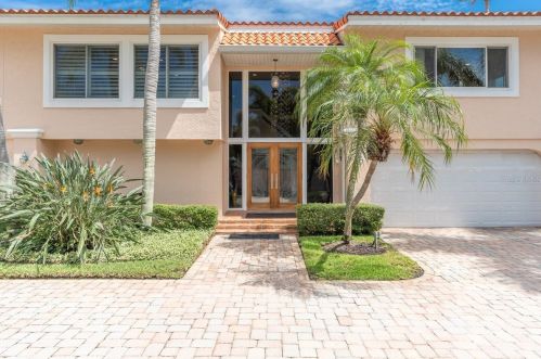 5810 Balao Way, Saint Petersburg, FL 33706-2232