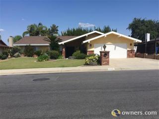 3205 Sunview Dr, Bakersfield, CA 93306-2353