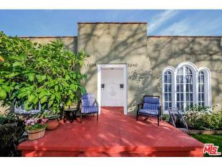 1038 Plymouth Blvd, Los Angeles, CA 90019-6823