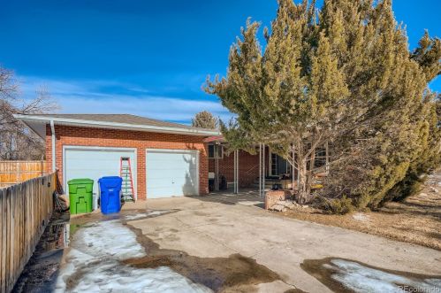 1605 James Dr, Loveland CO 80538-3718 exterior