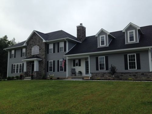 8648 Emerald Cir, Rome, NY 13440-8927
