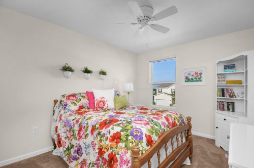 834 Cranberry Dr, Pataskala OH  43062 exterior