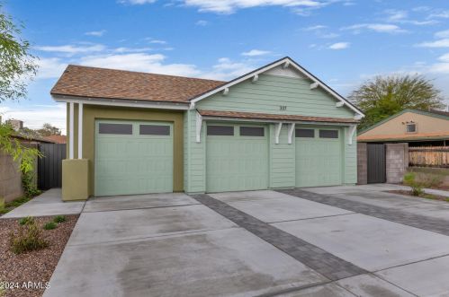 337 Colorado St, Chandler, AZ 85225-4607