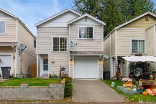 2065 Green Glen Ln, Bremerton, WA 98311-4163