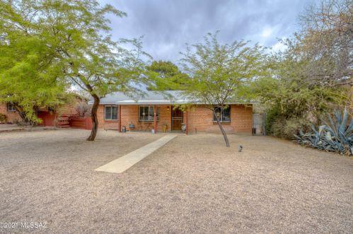 1115 Waverly St, Tucson, AZ 85719-3572