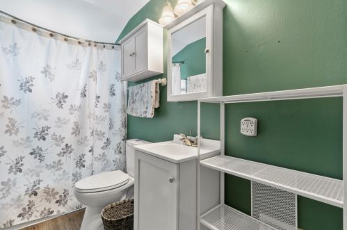 5050 20th St, Milwaukee WI 53233-2506 exterior