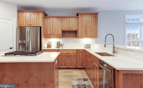 43331 Riverpoint Dr, Leesburg VA 20176-1296 exterior