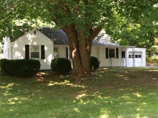 29 Carter Rd, Groton, CT 06340-3401