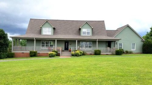 165 Greenhill Farm Rd, Landrum, SC 29356-9321