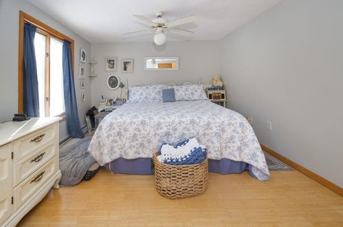 21 Lollypop Ln, Danville NH  03819-5129 exterior