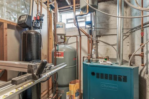 4139 Garfield Ave, Minneapolis MN 55419-1716 exterior