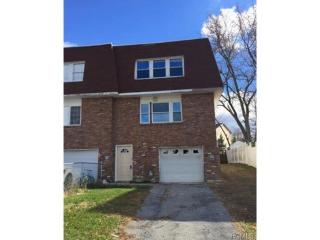 57 Greenway Ter, Middletown, NY 10941-1608