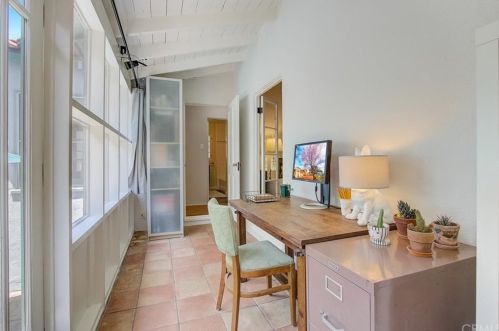 1905 Verdugo Rd, Glendale CA  91208-2605 exterior