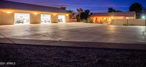 2125 Galveston St, Chandler, AZ 85225-4002
