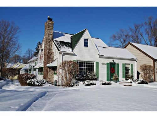 6742 Clinton Ave, Minneapolis, MN 55423-2440