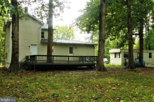 31 Richland Rd, Fredericksburg VA  22406-4211 exterior