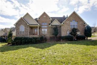 101 Kinwood Ct, Hendersonville, TN 37075-6309