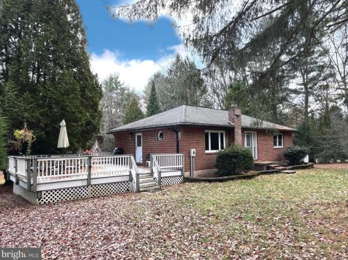 550 8th St, Weatherly, PA 18255-1529