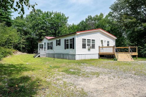 212 Birch Hill Rd, New Durham, NH 03855-2304