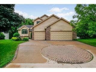 4823 River Wood Dr, Prior Lake, MN 55378-4614