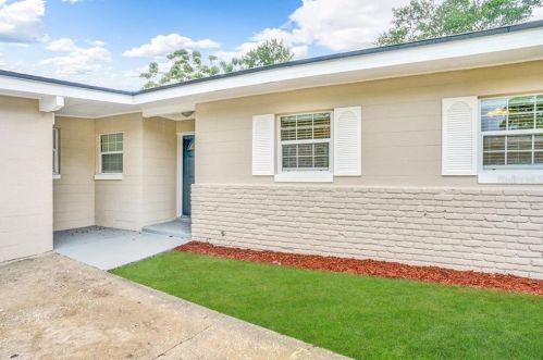 3718 Mitchell Rd, Orlando, FL 32808-2506