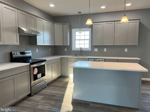 20 Steeple Chase Dr, York Haven PA  17370 exterior