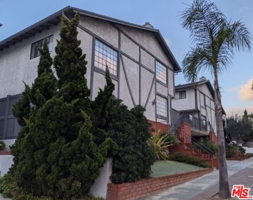 1456 Manhattan Beach Blvd, Manhattan Beach CA  90266-6149 exterior