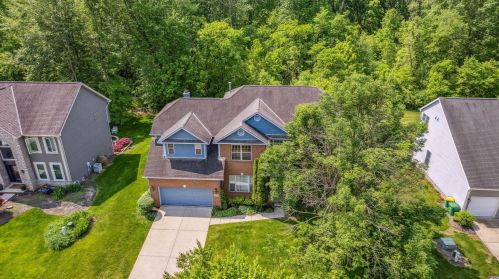6643 Estate View Dr, Blacklick, OH 43004-8603