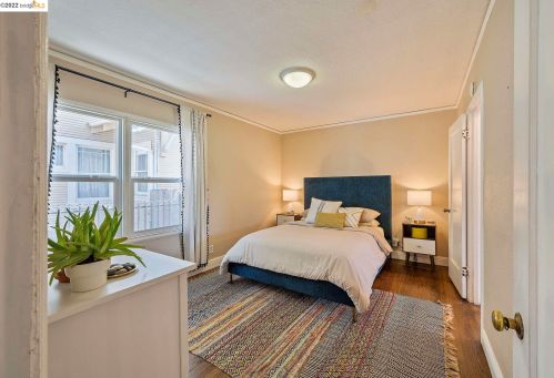 2350 109, Oakland CA  94603-4115 exterior