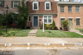 10386 Hampshire Green Ave, Fairfax, VA 22032-3208