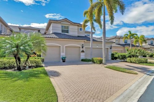 726 Regency Reserve Cir, Naples, FL 34119-2356