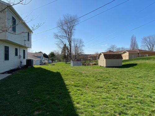 15 Dogwood Ter, Mount Vernon OH  43050-1413 exterior