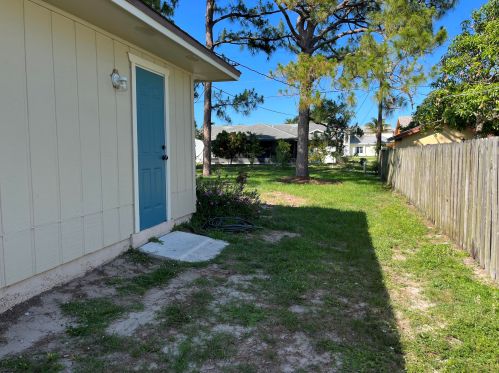 1159 Preston Ln, Port Saint Lucie FL  34983-3221 exterior