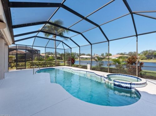 24788 Hollybrier Ln, Bonita Springs, FL 34134-2964