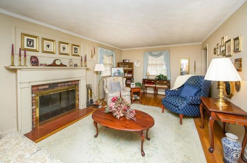 34 Wheeler Ave, Salem, NH 03079-3490